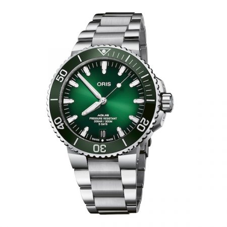 Aquis Date Calibre 400 43.5mm Mens Watch - Stainless Steel Strap